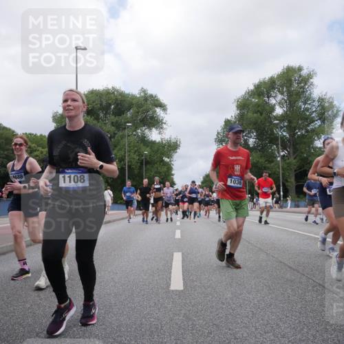 29.06.2025 - hella hamburg halbmarathon Luisa Fischer http://msf.ph/oto/8461740 29.06.2025 10:39:21 Kennedybrücke 18688, 1108, 1036, 4902, 7927, 15078, 1036, 1102, 1183, 1284, 3243, 3741, 3990, 4902, 4937, 5012, 5240, 6021, 6381, 6896, 7927, 10119, 10336, 10341 meine-sportfotos.de