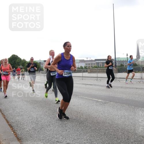 29.06.2025 - hella hamburg halbmarathon Lena Gebhardt http://msf.ph/oto/8462010 29.06.2025 10:32:01 Lombardsbrücke 1373, 8538, 3752, 3358, 12319, 1235, 1311, 1373, 1844, 1879, 1987, 2349, 2384, 2672, 2831, 2832, 2943, 3022, 3221, 3239, 3358, 3396, 3397, 3424, 3571, 3681, 3707, 3751, 3752, 3778, 3822, 4314, 4365, 4605, 4877, 4924, 4953, 5156, 5496, 5601, 5658, 5743, 5965, 6160, 6218, 6252, 6573, 6640, 6718, 6727, 7135, 7239, 7295, 7334, 7344, 7535, 7570, 7695, 7789, 7816, 7898, 8175, 8304, 8538, 8620, 8806, 9078, 9104, 9125, 9183, 9206, 9478, 9812, 9883, 10240, 17404 meine-sportfotos.de