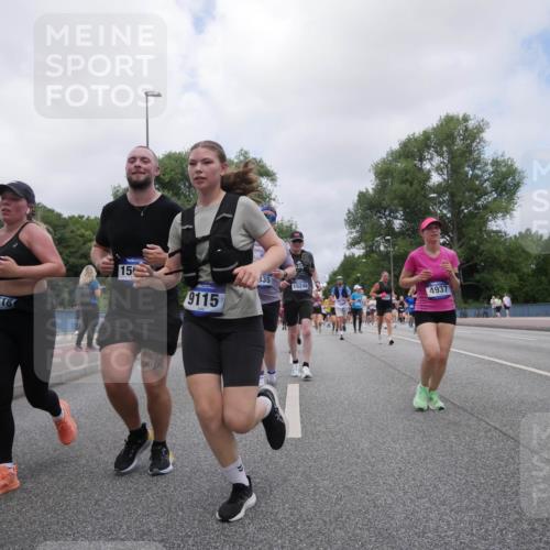 29.06.2025 - hella hamburg halbmarathon Luisa Fischer http://msf.ph/oto/8462111 29.06.2025 10:39:32 Kennedybrücke 17689, 1618, 15, 9115, 335, 15248, 4937, 1891, 1102, 4937, 5246, 5747, 5919, 8530, 9229, 9295, 9694, 9701 meine-sportfotos.de