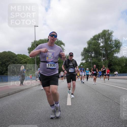 29.06.2025 - hella hamburg halbmarathon Luisa Fischer http://msf.ph/oto/8462146 29.06.2025 10:39:33 Kennedybrücke 15248, 49, 1835, 1224, 4937, 5246, 5747, 5919, 8530, 9229, 9295, 9694, 9701 meine-sportfotos.de