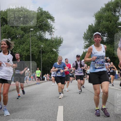 29.06.2025 - hella hamburg halbmarathon Luisa Fischer http://msf.ph/oto/8462732 29.06.2025 10:39:52 Kennedybrücke 5809, 13657, 9806, 21, 1008, 18488, 1260, 101, 1008, 1010, 3401, 3699, 3895, 4245, 5809, 6184, 6359, 7632, 8581, 9432, 9806, 10123, 10487, 10577 meine-sportfotos.de