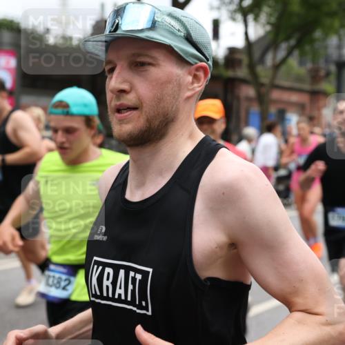 29.06.2025 - hella hamburg halbmarathon Yannick Fuchs http://msf.ph/oto/8462931 29.06.2025 10:56:55 20KM 1114, 1126, 1194, 1212, 1420, 1427, 1531, 1674, 1851, 1881, 2447, 2582, 2683, 2911, 3001, 3182, 3248, 3625, 3740, 4389, 4511, 4538, 5058, 5653, 5708, 5763, 6142, 6311, 6602, 6966, 7453, 8068, 8176, 8721, 9306, 9554, 11310, 12004, 12008, 12286, 12571, 12836, 12978, 13739, 13874, 13939, 14348, 14677, 14917, 16420, 16540, 17045, 17096, 17119, 17142, 17818, 18359, 18382, 18530, 18999, 19241 meine-sportfotos.de