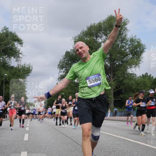 29.06.2025 - hella hamburg halbmarathon Luisa Fischer http://msf.ph/oto/8463424 29.06.2025 10:40:20 Kennedybrücke 1124, 5560, 202, 15353, 56, 1022, 1118, 1488, 1490, 1597, 1952, 2552, 3165, 3230, 3714, 3873, 4733, 5224, 5560, 6804, 7202, 7235, 7707, 7823, 8315, 9055, 10024, 10112, 10762 meine-sportfotos.de