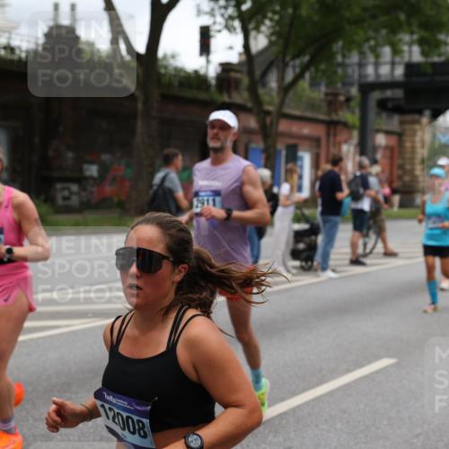 29.06.2025 - hella hamburg halbmarathon Yannick Fuchs http://msf.ph/oto/8463482 29.06.2025 10:56:56 20KM 1114, 1126, 1194, 1212, 1420, 1427, 1531, 1674, 1851, 1881, 2447, 2582, 2683, 2911, 3001, 3182, 3248, 3625, 3740, 4389, 4511, 4538, 5058, 5653, 5708, 5763, 6142, 6311, 6602, 6966, 7453, 8068, 8176, 8721, 9306, 9554, 11310, 12004, 12008, 12286, 12571, 12836, 12978, 13739, 13874, 13939, 14348, 14677, 14917, 16420, 16540, 17045, 17096, 17119, 17142, 17818, 18359, 18382, 18530, 18999, 19241 meine-sportfotos.de