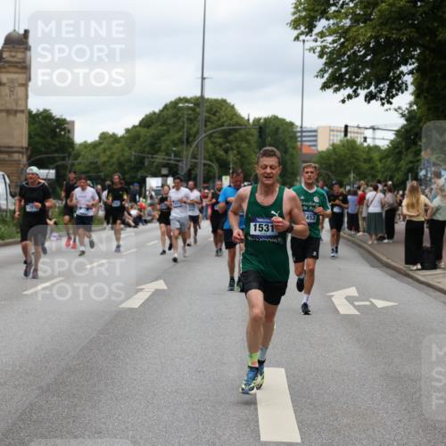 29.06.2025 - hella hamburg halbmarathon Yannick Fuchs http://msf.ph/oto/8463748 29.06.2025 10:56:58 20KM 1114, 1126, 1194, 1420, 1427, 1531, 1851, 1881, 2447, 2582, 2683, 2911, 3001, 3182, 3248, 3625, 3740, 4389, 4511, 4538, 4665, 5058, 5511, 5653, 5708, 5763, 6142, 6311, 6602, 6966, 7453, 8068, 8176, 8478, 8721, 9306, 9554, 11310, 11402, 12004, 12008, 12571, 12836, 12978, 13739, 13874, 13939, 14348, 14677, 14917, 16371, 16420, 16540, 17045, 17096, 17119, 17142, 17818, 18359, 18382, 18530, 18999, 19241 meine-sportfotos.de