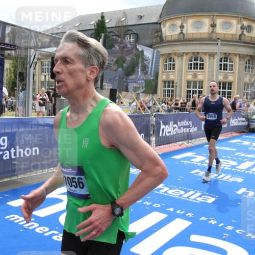 29.06.2025 - hella hamburg halbmarathon Michael Strokosch http://msf.ph/oto/8463753 29.06.2025 10:33:31 Ziel 4602, 8956, 15326, 16931, 17056, 17489, 18731 meine-sportfotos.de