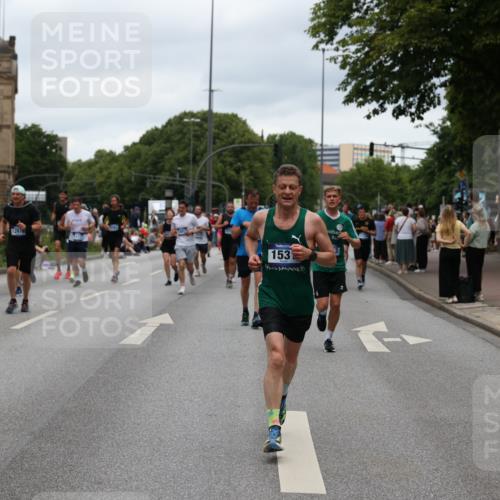 29.06.2025 - hella hamburg halbmarathon Yannick Fuchs http://msf.ph/oto/8463758 29.06.2025 10:56:58 20KM 1114, 1126, 1194, 1420, 1427, 1531, 1851, 1881, 2447, 2582, 2683, 2911, 3001, 3182, 3248, 3625, 3740, 4389, 4511, 4538, 4665, 5058, 5511, 5653, 5708, 5763, 6142, 6311, 6602, 6966, 7453, 8068, 8176, 8478, 8721, 9306, 9554, 11310, 11402, 12004, 12008, 12571, 12836, 12978, 13739, 13874, 13939, 14348, 14677, 14917, 16371, 16420, 16540, 17045, 17096, 17119, 17142, 17818, 18359, 18382, 18530, 18999, 19241 meine-sportfotos.de