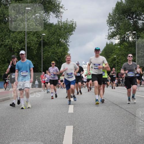 29.06.2025 - hella hamburg halbmarathon Luisa Fischer http://msf.ph/oto/8464533 29.06.2025 10:40:55 Kennedybrücke 4097, 168, 6190, 8985, 13077, 1083, 11183, 17389, 6955, 1337, 1475, 2016, 2853, 4762, 5522, 5523, 6955, 7124, 7321, 8811, 8985, 9894, 10506, 10836 meine-sportfotos.de