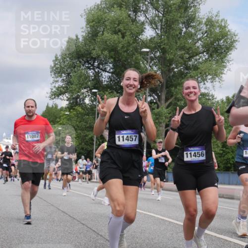 29.06.2025 - hella hamburg halbmarathon Luisa Fischer http://msf.ph/oto/8464923 29.06.2025 10:41:13 Kennedybrücke 2640, 11087, 11457, 1180, 11456, 1831, 21, 1, 1578, 1985, 2124, 3010, 3246, 3286, 3880, 5875, 7629, 8696, 9391, 9524, 10025, 10146 meine-sportfotos.de