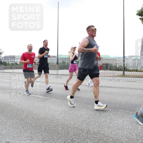 29.06.2025 - hella hamburg halbmarathon Lena Gebhardt http://msf.ph/oto/8464935 29.06.2025 10:32:21 Lombardsbrücke 206, 9125, 4494, 3778, 3707, 17495, 23, 1199, 1311, 1640, 1987, 2349, 2384, 2943, 3022, 3221, 3239, 3358, 3365, 3653, 3670, 3707, 3752, 3778, 3822, 4314, 4365, 4605, 4857, 4924, 5156, 5496, 5601, 5658, 5743, 5783, 5871, 5941, 6218, 6228, 6252, 6312, 6315, 6718, 6727, 7135, 7239, 7295, 7308, 7309, 7344, 7468, 7531, 7535, 7570, 7633, 7695, 7702, 7749, 7789, 7816, 7898, 8124, 8127, 8175, 8303, 8538, 8625, 8787, 8840, 8914, 8993, 9010, 9125, 9206, 10002 meine-sportfotos.de