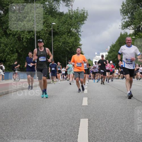 29.06.2025 - hella hamburg halbmarathon Luisa Fischer http://msf.ph/oto/8465042 29.06.2025 10:41:16 Kennedybrücke 17794, 11421, 2640, 10146, 3010, 1578, 2124, 3010, 3246, 3286, 3880, 4414, 5875, 8696, 9391, 9524, 10146 meine-sportfotos.de