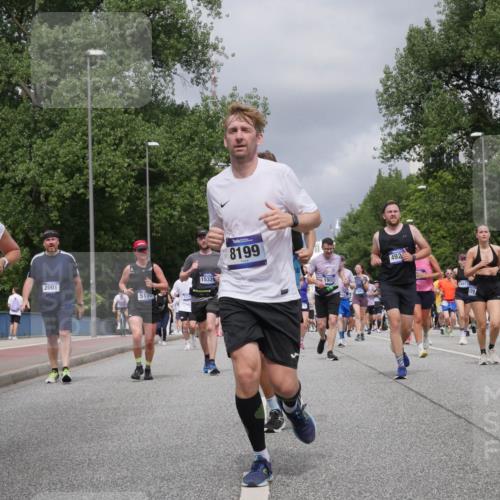 29.06.2025 - hella hamburg halbmarathon Luisa Fischer http://msf.ph/oto/8465338 29.06.2025 10:41:27 Kennedybrücke 8198, 2001, 5180, 3716, 15329, 8199, 492, 190, 18917, 479, 3635, 3636, 1394, 1791, 1901, 3633, 3635, 3636, 3716, 4414, 4921, 5713, 5790, 6930, 7148, 7244, 8539, 8615 meine-sportfotos.de