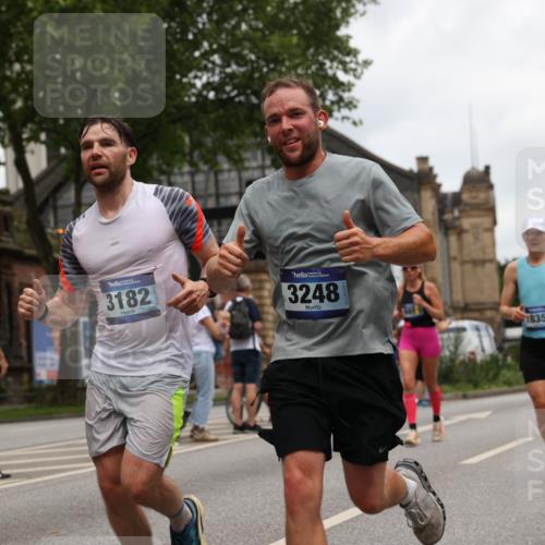 29.06.2025 - hella hamburg halbmarathon Yannick Fuchs http://msf.ph/oto/8465829 29.06.2025 10:57:14 20KM 1126, 1420, 1427, 1722, 1724, 1881, 1992, 2424, 2582, 2683, 3182, 3248, 3360, 3625, 4370, 4389, 4538, 4665, 5058, 5511, 5653, 5708, 5734, 5763, 6142, 6631, 6966, 7333, 8176, 8469, 8478, 8721, 8822, 9124, 9554, 9681, 9899, 10128, 11402, 12004, 12513, 12836, 12978, 13528, 13551, 13739, 14313, 14917, 15137, 15516, 16371, 16420, 16478, 16540, 16872, 17045, 17757, 17818, 17890, 18028, 18355, 18359, 18452, 18999, 19241 meine-sportfotos.de