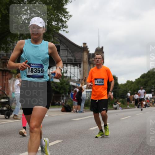 29.06.2025 - hella hamburg halbmarathon Yannick Fuchs http://msf.ph/oto/8466017 29.06.2025 10:57:15 20KM 1126, 1184, 1427, 1722, 1724, 1881, 1992, 2424, 2582, 3182, 3248, 3360, 3625, 4370, 4538, 4665, 5058, 5511, 5653, 5708, 5734, 5763, 6142, 6631, 6966, 7243, 7333, 8176, 8469, 8478, 8721, 8822, 9124, 9554, 9681, 9899, 10128, 10866, 11402, 12004, 12513, 12836, 13528, 13551, 13739, 14313, 15137, 15516, 15550, 16371, 16420, 16478, 16540, 16872, 17045, 17757, 17818, 17890, 18028, 18355, 18359, 18452, 18999, 19241 meine-sportfotos.de