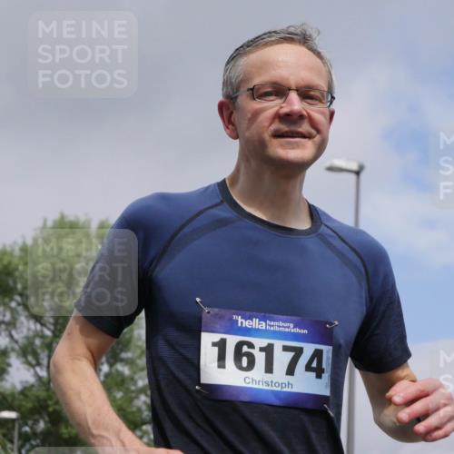 29.06.2025 - hella hamburg halbmarathon Luisa Fischer http://msf.ph/oto/8466119 29.06.2025 10:41:52 Kennedybrücke 16174, 1457, 1721, 2113, 2786, 3095, 3242, 3323, 3841, 3927, 4139, 4259, 4260, 5085, 5089, 5155, 5161, 5300, 6199, 6200, 7117, 7165, 7692, 7849, 8583, 8635, 8747, 9004, 9689 meine-sportfotos.de