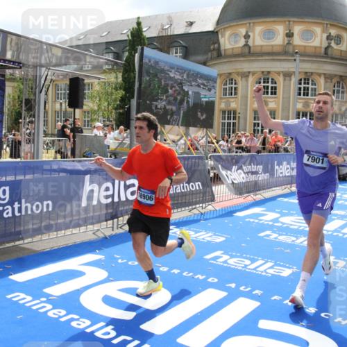 29.06.2025 - hella hamburg halbmarathon Michael Strokosch http://msf.ph/oto/8466784 29.06.2025 10:34:19 Ziel 1080, 3005, 7884, 7901, 14784, 18906 meine-sportfotos.de