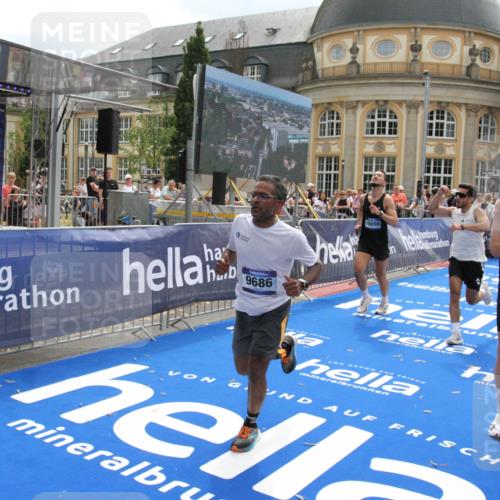 29.06.2025 - hella hamburg halbmarathon Michael Strokosch http://msf.ph/oto/8467235 29.06.2025 10:34:31 Ziel 1644, 5550, 6305, 7534, 9686, 13618, 16417, 18099 meine-sportfotos.de