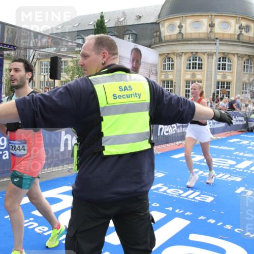 29.06.2025 - hella hamburg halbmarathon Michael Strokosch http://msf.ph/oto/8468611 29.06.2025 10:35:05 Ziel 7972, 8901, 12044, 14069, 15391, 15902, 16177, 16963, 16964 meine-sportfotos.de