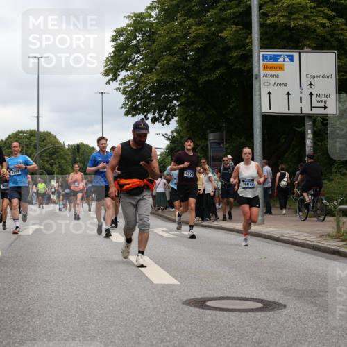 29.06.2025 - hella hamburg halbmarathon Yannick Fuchs http://msf.ph/oto/8468652 29.06.2025 10:57:30 20KM 1184, 1316, 1722, 1724, 1940, 1992, 2424, 3360, 4370, 5305, 5384, 5734, 6631, 7243, 7333, 8469, 8822, 9124, 9439, 9681, 10128, 10705, 10766, 10866, 11527, 11657, 11771, 12315, 12316, 12513, 13171, 13528, 13551, 14135, 14313, 14493, 15137, 15516, 15550, 16426, 16478, 16639, 16872, 17071, 17437, 17757, 17894, 18028, 18122, 18355 meine-sportfotos.de