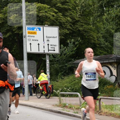 29.06.2025 - hella hamburg halbmarathon Yannick Fuchs http://msf.ph/oto/8469213 29.06.2025 10:57:32 20KM 1184, 1316, 1722, 1724, 1940, 1992, 2424, 3360, 4370, 5305, 5384, 5734, 6631, 7243, 7290, 7333, 8469, 8822, 9124, 9439, 9681, 10128, 10705, 10766, 10866, 11527, 11657, 11771, 12315, 12316, 12513, 12662, 13171, 13528, 13551, 14135, 14313, 14493, 15137, 15516, 15550, 15897, 16426, 16478, 16639, 16872, 17071, 17437, 17757, 17894, 18028, 18122, 18355, 18717 meine-sportfotos.de