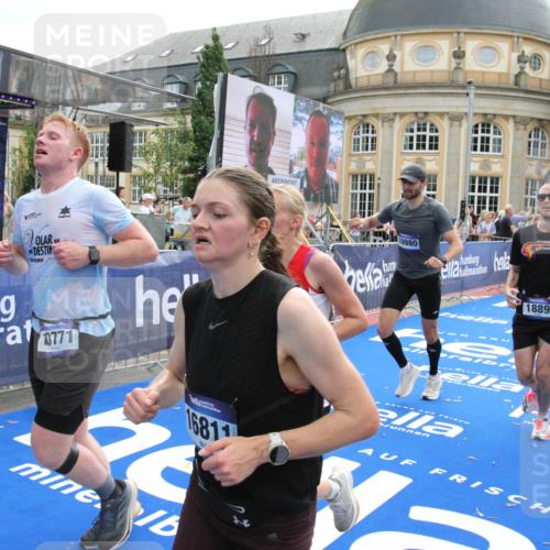 29.06.2025 - hella hamburg halbmarathon Michael Strokosch http://msf.ph/oto/8469546 29.06.2025 10:35:34 Ziel 1344, 1889, 4050, 5269, 10384, 10771, 15959, 16695, 16811, 17612, 17826, 19022 meine-sportfotos.de