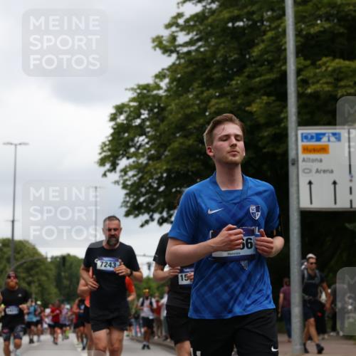 29.06.2025 - hella hamburg halbmarathon Yannick Fuchs http://msf.ph/oto/8469664 29.06.2025 10:57:34 20KM 1184, 1316, 1722, 1724, 1940, 1992, 2424, 2685, 3360, 4370, 5305, 5384, 5734, 6631, 7243, 7290, 7333, 8822, 9124, 9439, 9681, 10128, 10705, 10766, 10866, 11527, 11657, 11771, 12315, 12316, 12513, 12662, 13171, 13528, 13551, 14135, 14313, 14493, 15137, 15516, 15532, 15550, 15897, 16424, 16426, 16478, 16639, 16872, 17071, 17437, 17757, 17894, 18028, 18122, 18355, 18717 meine-sportfotos.de