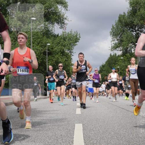 29.06.2025 - hella hamburg halbmarathon Luisa Fischer http://msf.ph/oto/8469759 29.06.2025 10:43:30 Kennedybrücke 11653, 5045, 12414, 631, 654, 16966, 1058, 1291, 1586, 1899, 2572, 2888, 5263, 5654, 5701, 5901, 6673, 6866, 6876, 7174, 8107, 8391, 9495, 10806, 10833 meine-sportfotos.de