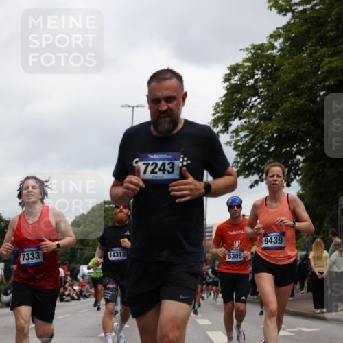 29.06.2025 - hella hamburg halbmarathon Yannick Fuchs http://msf.ph/oto/8470158 29.06.2025 10:57:35 20KM 1184, 1316, 1722, 1724, 1940, 1992, 2424, 2685, 3360, 4328, 4370, 5305, 5384, 5734, 6631, 7243, 7290, 7333, 8822, 9124, 9439, 9681, 10128, 10705, 10766, 10866, 11527, 11657, 11771, 12315, 12316, 12513, 12662, 13171, 13528, 13551, 14135, 14313, 14493, 15137, 15516, 15532, 15550, 15897, 16424, 16426, 16478, 16639, 16872, 17071, 17437, 17757, 17894, 18028, 18122, 18355, 18717 meine-sportfotos.de