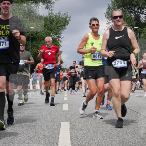 29.06.2025 - hella hamburg halbmarathon Luisa Fischer http://msf.ph/oto/8470419 29.06.2025 10:43:48 Kennedybrücke 8, 4471, 371, 873, 15549, 307, 8946, 8815, 2254, 163, 10474, 1037, 2109, 2254, 3607, 3810, 5351, 5702, 6229, 6363, 8739, 8815, 9195, 9977, 10474 meine-sportfotos.de