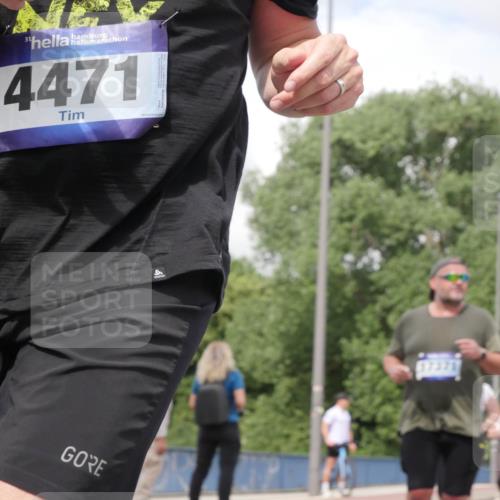 29.06.2025 - hella hamburg halbmarathon Luisa Fischer http://msf.ph/oto/8470489 29.06.2025 10:43:50 Kennedybrücke 4471, 1037, 2109, 2254, 3432, 3607, 3810, 4612, 5059, 5351, 6229, 6363, 8739, 8815, 9195, 10166, 10474 meine-sportfotos.de