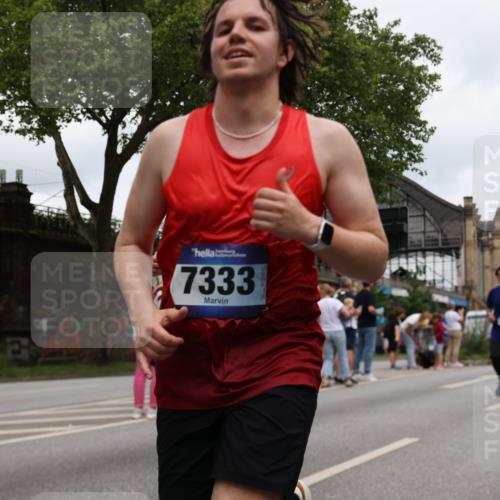 29.06.2025 - hella hamburg halbmarathon Yannick Fuchs http://msf.ph/oto/8470573 29.06.2025 10:57:37 20KM 1184, 1316, 1722, 1724, 1940, 1992, 2424, 2685, 3360, 4328, 4370, 5305, 5384, 5734, 6631, 7243, 7290, 7333, 8561, 8822, 9124, 9439, 9681, 10128, 10705, 10766, 10866, 11527, 11657, 11771, 12315, 12316, 12513, 12662, 13171, 13528, 14135, 14313, 14493, 15516, 15532, 15550, 15897, 16424, 16426, 16639, 16872, 17071, 17437, 17894, 18028, 18122, 18355, 18717 meine-sportfotos.de