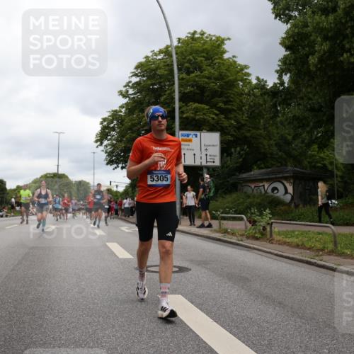 29.06.2025 - hella hamburg halbmarathon Yannick Fuchs http://msf.ph/oto/8471106 29.06.2025 10:57:39 20KM 1184, 1316, 1464, 1722, 1724, 1940, 1992, 2685, 3360, 4328, 4370, 5305, 5384, 5734, 6631, 7243, 7290, 7333, 8561, 8822, 9439, 9681, 10705, 10766, 10866, 11149, 11527, 11657, 11771, 12315, 12316, 12513, 12662, 13171, 14135, 14313, 14493, 15516, 15532, 15550, 15897, 16424, 16426, 16639, 16872, 16995, 17071, 17437, 17730, 17894, 18028, 18122, 18717 meine-sportfotos.de