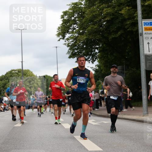 29.06.2025 - hella hamburg halbmarathon Yannick Fuchs http://msf.ph/oto/8471988 29.06.2025 10:57:42 20KM 1184, 1254, 1316, 1464, 1722, 1724, 1940, 2685, 4328, 4370, 5305, 5384, 7243, 7290, 7333, 8561, 9191, 9439, 9681, 10705, 10766, 10866, 11149, 11527, 11657, 11771, 12315, 12316, 12513, 12662, 13171, 13841, 14135, 14313, 14493, 15093, 15532, 15550, 15897, 16424, 16426, 16639, 16995, 17061, 17071, 17437, 17730, 17894, 18122, 18717 meine-sportfotos.de