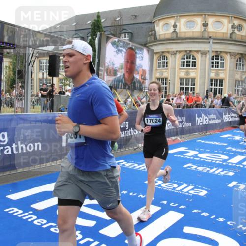 29.06.2025 - hella hamburg halbmarathon Michael Strokosch http://msf.ph/oto/8472669 29.06.2025 10:37:08 Ziel 1385, 1411, 5315, 5923, 6123, 6458, 7482, 9178, 10738, 11120, 15261, 15410, 16992, 17024, 17125, 17658 meine-sportfotos.de