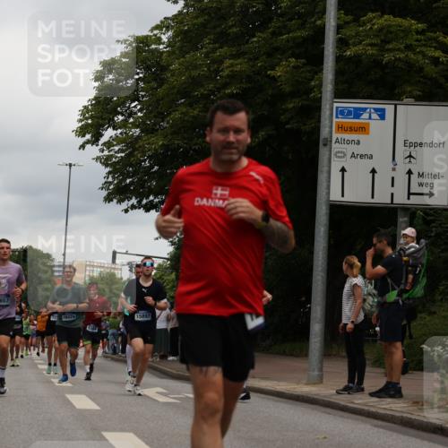 29.06.2025 - hella hamburg halbmarathon Yannick Fuchs http://msf.ph/oto/8472679 29.06.2025 10:57:45 20KM 1184, 1254, 1316, 1334, 1464, 1940, 2685, 4328, 5305, 5384, 7243, 7290, 8561, 9191, 9439, 10705, 10766, 10866, 11149, 11527, 11657, 11771, 12315, 12316, 12662, 13171, 13841, 14135, 14493, 15093, 15532, 15550, 15897, 16424, 16426, 16639, 16995, 17061, 17071, 17437, 17685, 17686, 17730, 17894, 18122, 18581, 18717 meine-sportfotos.de