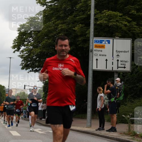 29.06.2025 - hella hamburg halbmarathon Yannick Fuchs http://msf.ph/oto/8472697 29.06.2025 10:57:45 20KM 1184, 1254, 1316, 1334, 1464, 1940, 2685, 4328, 5305, 5384, 7243, 7290, 8561, 9191, 9439, 10705, 10766, 10866, 11149, 11527, 11657, 11771, 12315, 12316, 12662, 13171, 13841, 14135, 14493, 15093, 15532, 15550, 15897, 16424, 16426, 16639, 16995, 17061, 17071, 17437, 17685, 17686, 17730, 17894, 18122, 18581, 18717 meine-sportfotos.de