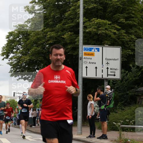 29.06.2025 - hella hamburg halbmarathon Yannick Fuchs http://msf.ph/oto/8472764 29.06.2025 10:57:45 20KM 1184, 1254, 1316, 1334, 1464, 1940, 2685, 4328, 5305, 5384, 7243, 7290, 8561, 9191, 9439, 10705, 10766, 10866, 11149, 11527, 11657, 11771, 12315, 12316, 12662, 13171, 13841, 14135, 14493, 15093, 15532, 15550, 15897, 16424, 16426, 16639, 16995, 17061, 17071, 17437, 17685, 17686, 17730, 17894, 18122, 18581, 18717 meine-sportfotos.de