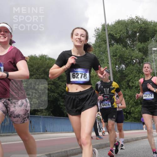 29.06.2025 - hella hamburg halbmarathon Luisa Fischer http://msf.ph/oto/8473037 29.06.2025 10:44:54 Kennedybrücke 6280, 6278, 6474, 4774, 4775, 1314, 1536, 2229, 3694, 4774, 5086, 5688, 6846, 7821, 8293, 9009, 9370, 10027 meine-sportfotos.de