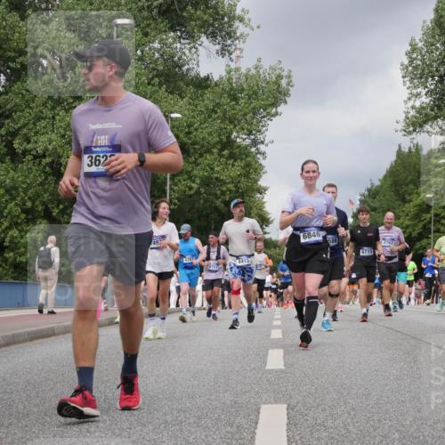 29.06.2025 - hella hamburg halbmarathon Luisa Fischer http://msf.ph/oto/8473279 29.06.2025 10:45:02 Kennedybrücke 3622, 492, 6846, 586, 4787, 4415, 6719, 8751, 2762, 2763, 16705, 1314, 1317, 1536, 2229, 3532, 3533, 3694, 5086, 6719, 6793, 6846, 6894, 7821, 8293, 8300, 8301, 8443, 8586, 9370, 10027, 10483 meine-sportfotos.de