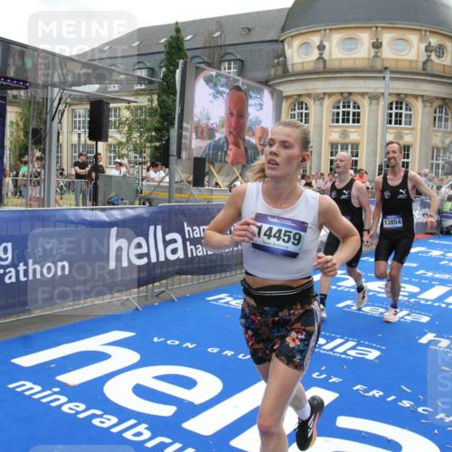 29.06.2025 - hella hamburg halbmarathon Michael Strokosch http://msf.ph/oto/8473292 29.06.2025 10:37:26 Ziel 2767, 9017, 12739, 13372, 13854, 14387, 14459, 15888, 17306, 18159, 18723, 18824 meine-sportfotos.de
