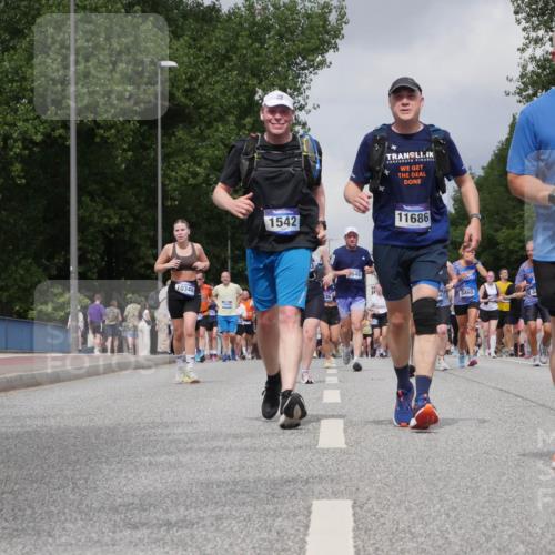 29.06.2025 - hella hamburg halbmarathon Luisa Fischer http://msf.ph/oto/8473643 29.06.2025 10:45:16 Kennedybrücke 10348, 1542, 648, 11686, 3460, 16568, 1648, 2762, 2763, 3459, 5942, 6066, 6137, 6450, 6726, 7968, 8162, 8163, 9588, 10181, 10872 meine-sportfotos.de