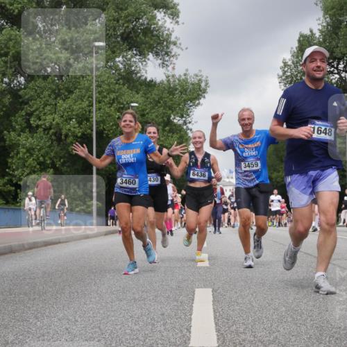 29.06.2025 - hella hamburg halbmarathon Luisa Fischer http://msf.ph/oto/8473836 29.06.2025 10:45:24 Kennedybrücke 6436, 430, 3460, 3459, 1648, 4329, 5432, 1648, 3459, 4329, 4885, 5432, 6137, 6153, 6320, 6450, 7968, 8004, 8162, 8163, 8712, 10872 meine-sportfotos.de