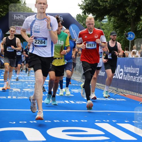 29.06.2025 - hella hamburg halbmarathon Strokosch-Dieckow http://msf.ph/oto/8473967 29.06.2025 10:47:34 Ziel 1070, 1320, 1592, 1696, 2284, 2708, 2953, 3304, 5532, 5889, 6009, 7962, 8023, 8234, 8852, 8927, 10969, 10988, 11021, 11283, 12870, 13223, 13303, 13948, 14618, 14619, 15451, 15478, 15479, 16205, 17846, 17905, 18104, 18970, 19181 meine-sportfotos.de