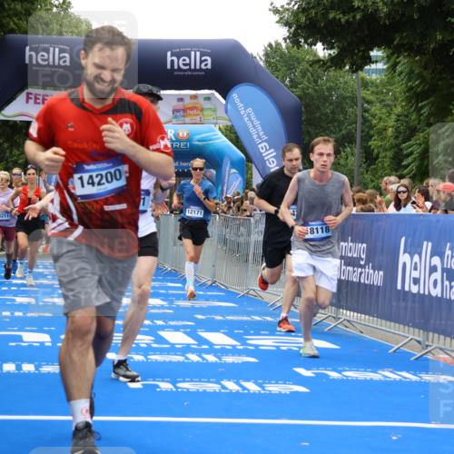 29.06.2025 - hella hamburg halbmarathon Strokosch-Dieckow http://msf.ph/oto/8473991 29.06.2025 10:46:19 Ziel 1569, 1600, 2048, 2222, 2590, 2842, 3056, 4237, 4949, 6388, 6421, 6691, 6978, 7335, 8142, 8981, 9497, 10796, 11185, 11773, 12171, 12651, 12891, 13698, 14045, 14200, 14228, 14262, 14482, 15157, 16127, 17190, 18118, 18211, 18637, 19209 meine-sportfotos.de