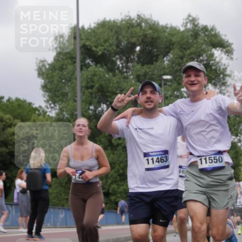 29.06.2025 - hella hamburg halbmarathon Luisa Fischer http://msf.ph/oto/8474135 29.06.2025 10:45:43 Kennedybrücke 11463, 11550, 2069, 3276, 4385, 4680, 4735, 4736, 5419, 7022, 7023, 7040, 7043, 8014, 10532, 10623, 10842 meine-sportfotos.de