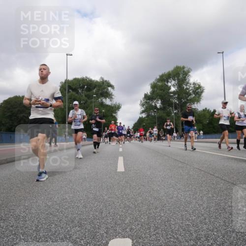 29.06.2025 - hella hamburg halbmarathon Luisa Fischer http://msf.ph/oto/8474824 29.06.2025 10:46:13 Kennedybrücke 5417, 120, 6764, 13786, 250, 1150, 1656, 1929, 2401, 2450, 2580, 2940, 2941, 4092, 4334, 4778, 4892, 5268, 5403, 6764, 7515, 7557, 8000, 8161, 8435, 10008, 10697, 10734 meine-sportfotos.de