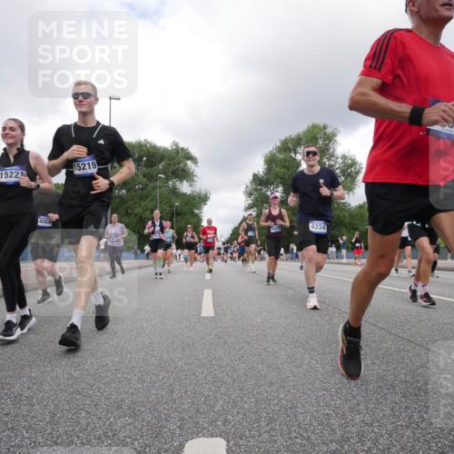 29.06.2025 - hella hamburg halbmarathon Luisa Fischer http://msf.ph/oto/8474958 29.06.2025 10:46:22 Kennedybrücke 15221, 15219, 4084, 16279, 4334, 50, 2450, 4334, 4353, 4891, 4892, 5268, 7557, 8233, 8435, 9304, 10536 meine-sportfotos.de
