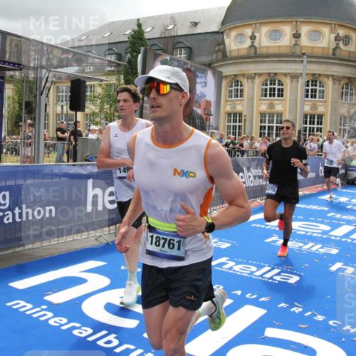 29.06.2025 - hella hamburg halbmarathon Michael Strokosch http://msf.ph/oto/8475347 29.06.2025 10:38:31 Ziel 1710, 2745, 3014, 3790, 8571, 14992, 16075, 16280, 18357, 18761 meine-sportfotos.de