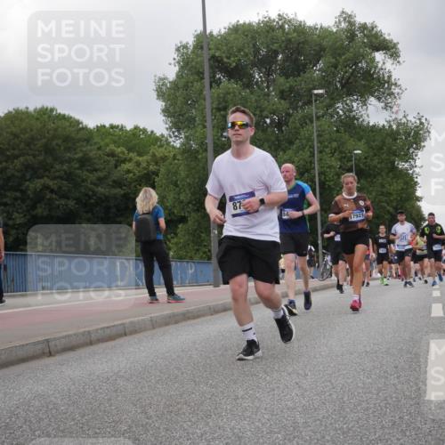 29.06.2025 - hella hamburg halbmarathon Luisa Fischer http://msf.ph/oto/8475464 29.06.2025 10:46:37 Kennedybrücke 87, 84, 17921, 4177, 1226, 1310, 1467, 1788, 2267, 2538, 2971, 3288, 4105, 4177, 4302, 5755, 7872 meine-sportfotos.de