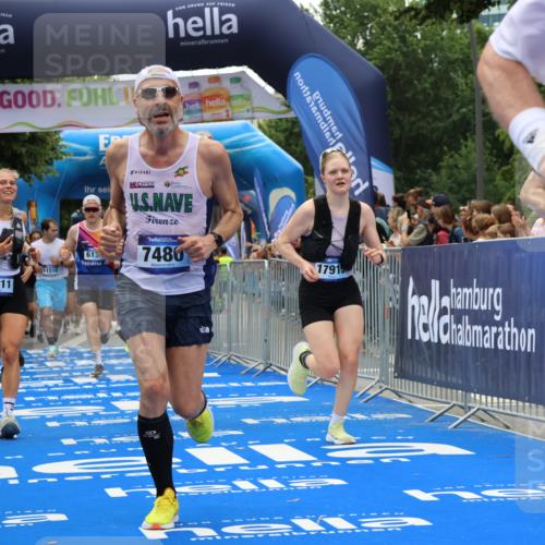 29.06.2025 - hella hamburg halbmarathon Strokosch-Dieckow http://msf.ph/oto/8476030 29.06.2025 10:47:12 Ziel 2623, 4093, 5024, 6134, 6168, 6203, 6373, 6716, 7480, 7908, 10208, 10211, 11518, 12579, 13007, 13672, 14722, 15684, 16286, 17718, 17915, 18856 meine-sportfotos.de